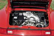Porsche Carrera 4S ("993") против Porsche Carrera 2 ("996")